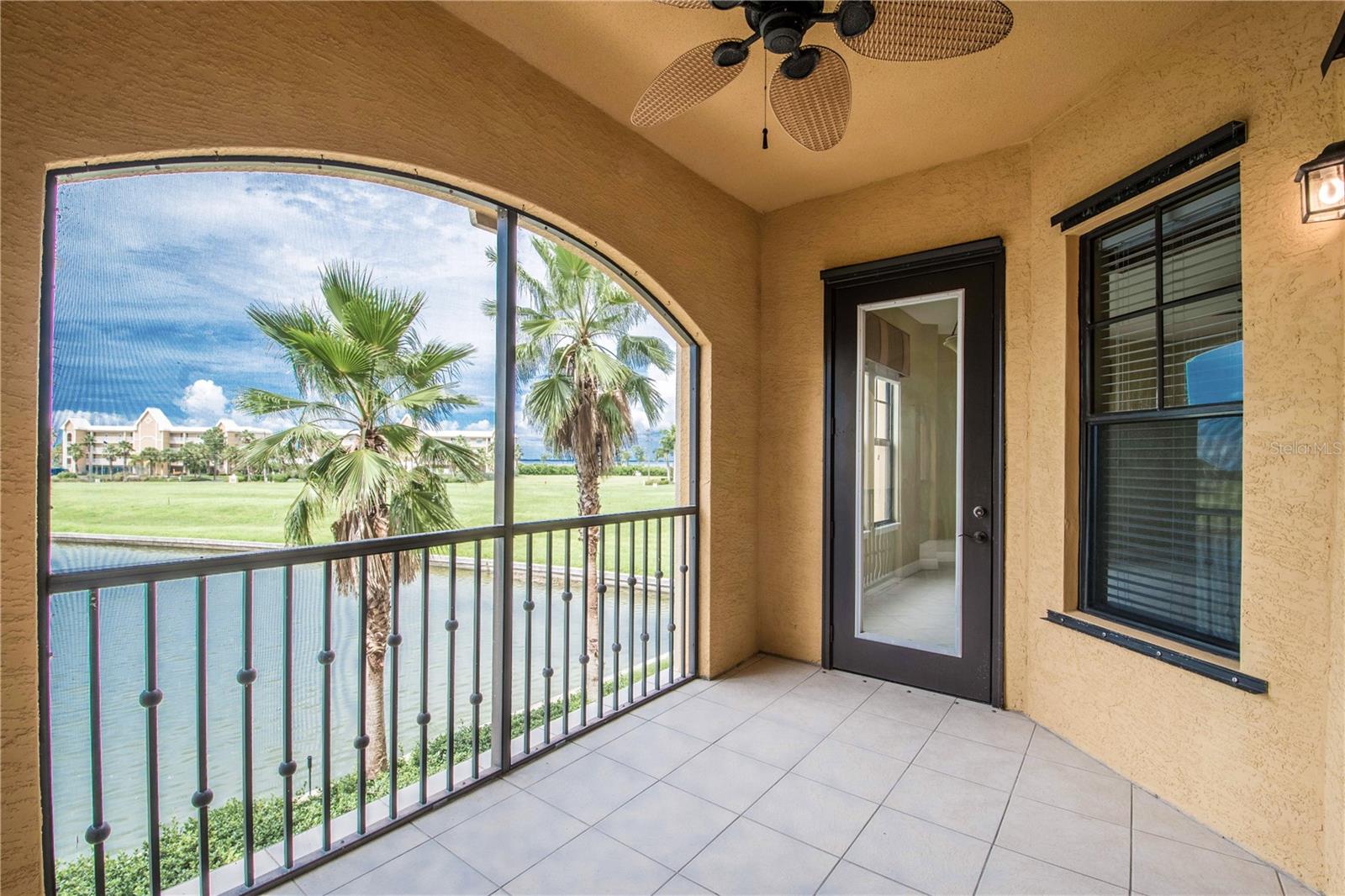 95 VIVANTE BLVD #207
