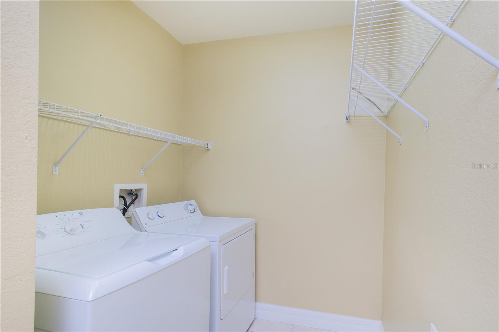 95 VIVANTE BLVD #207
