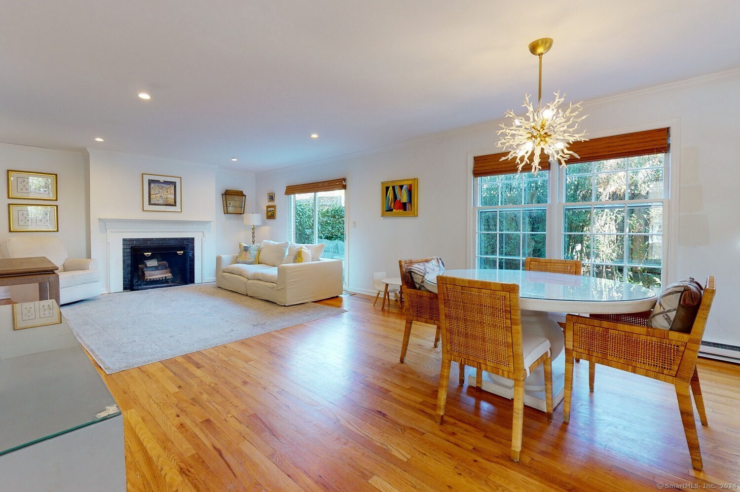 155 Field Point Road APT 5N