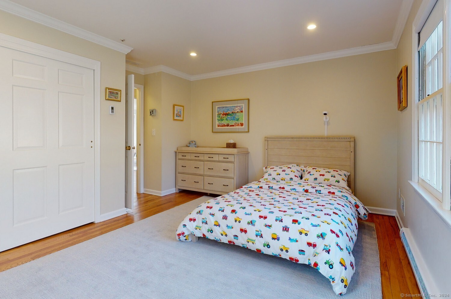 155 Field Point Road APT 5N
