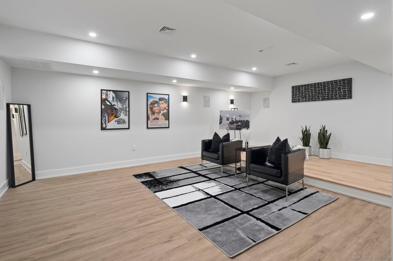 250 Tokeneke Road