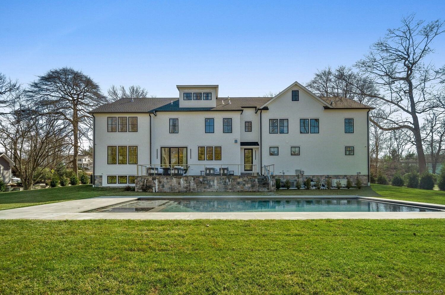 250 Tokeneke Road