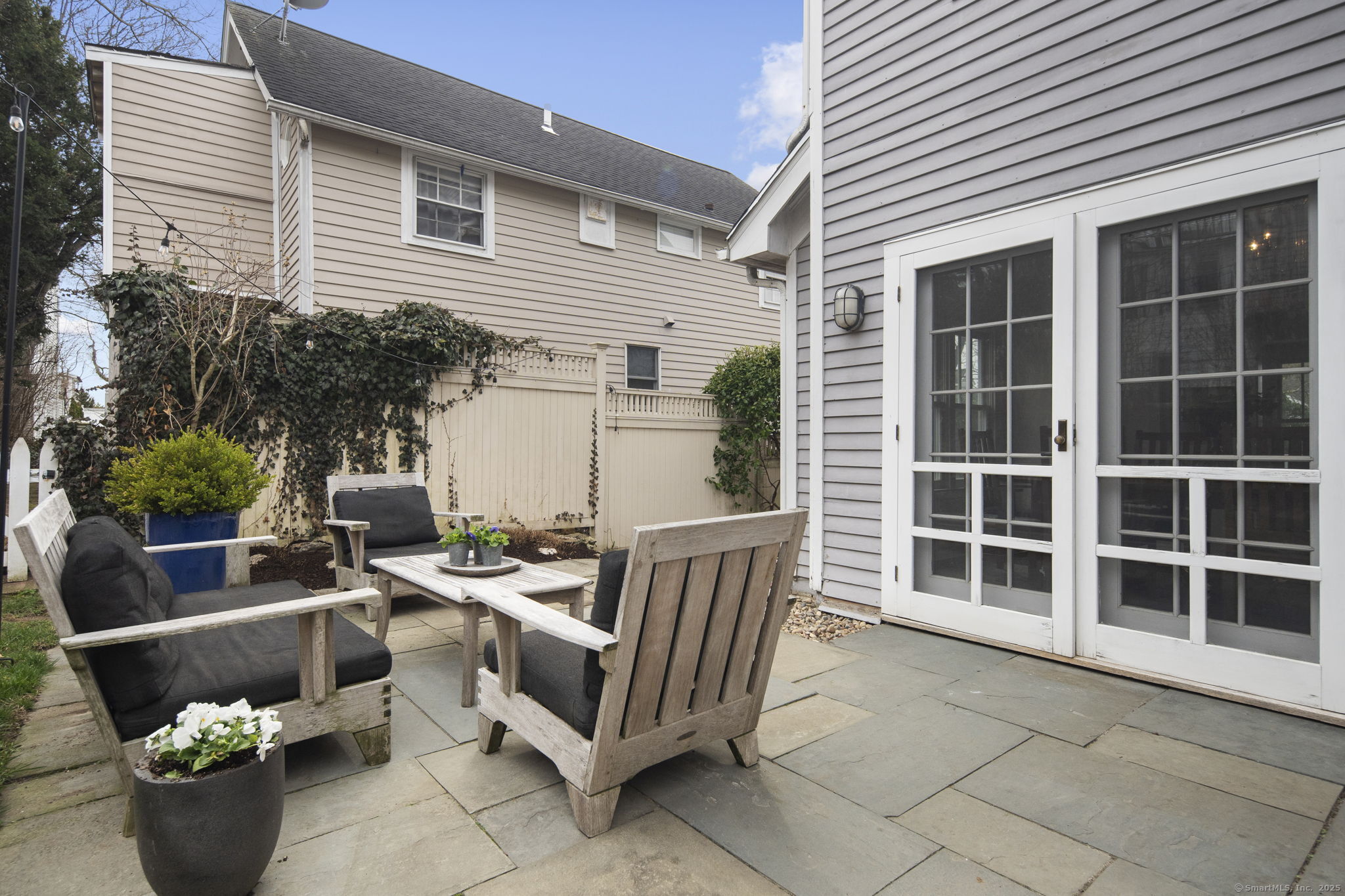 15 Westmere Avenue