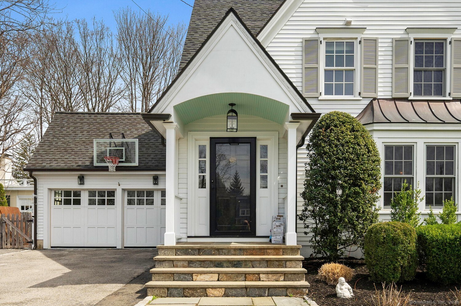 9 Beach Drive