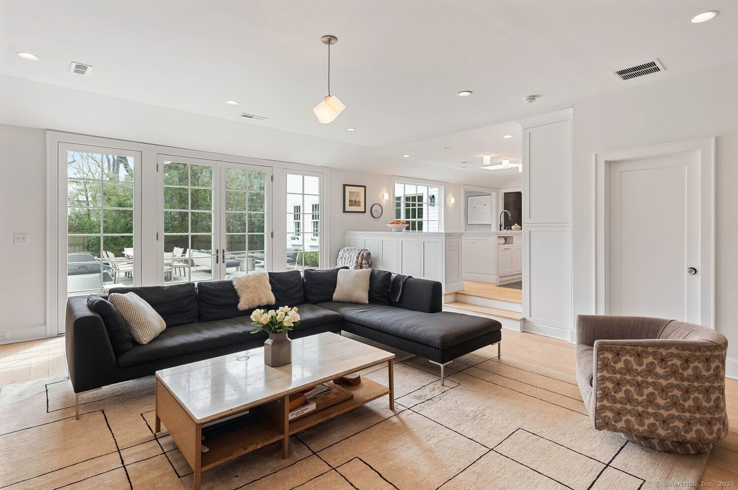 9 Beach Drive
