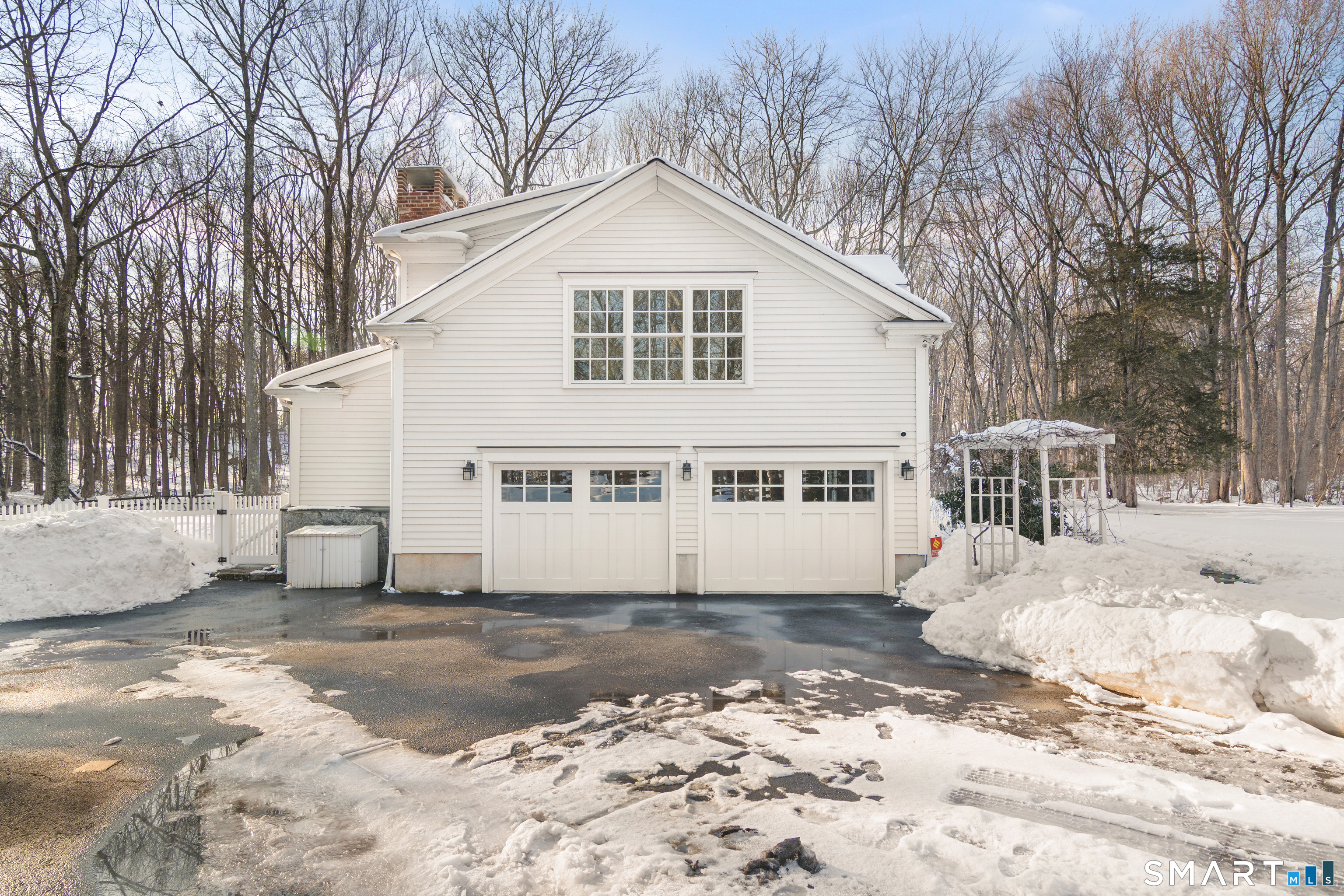 19 Circle Road