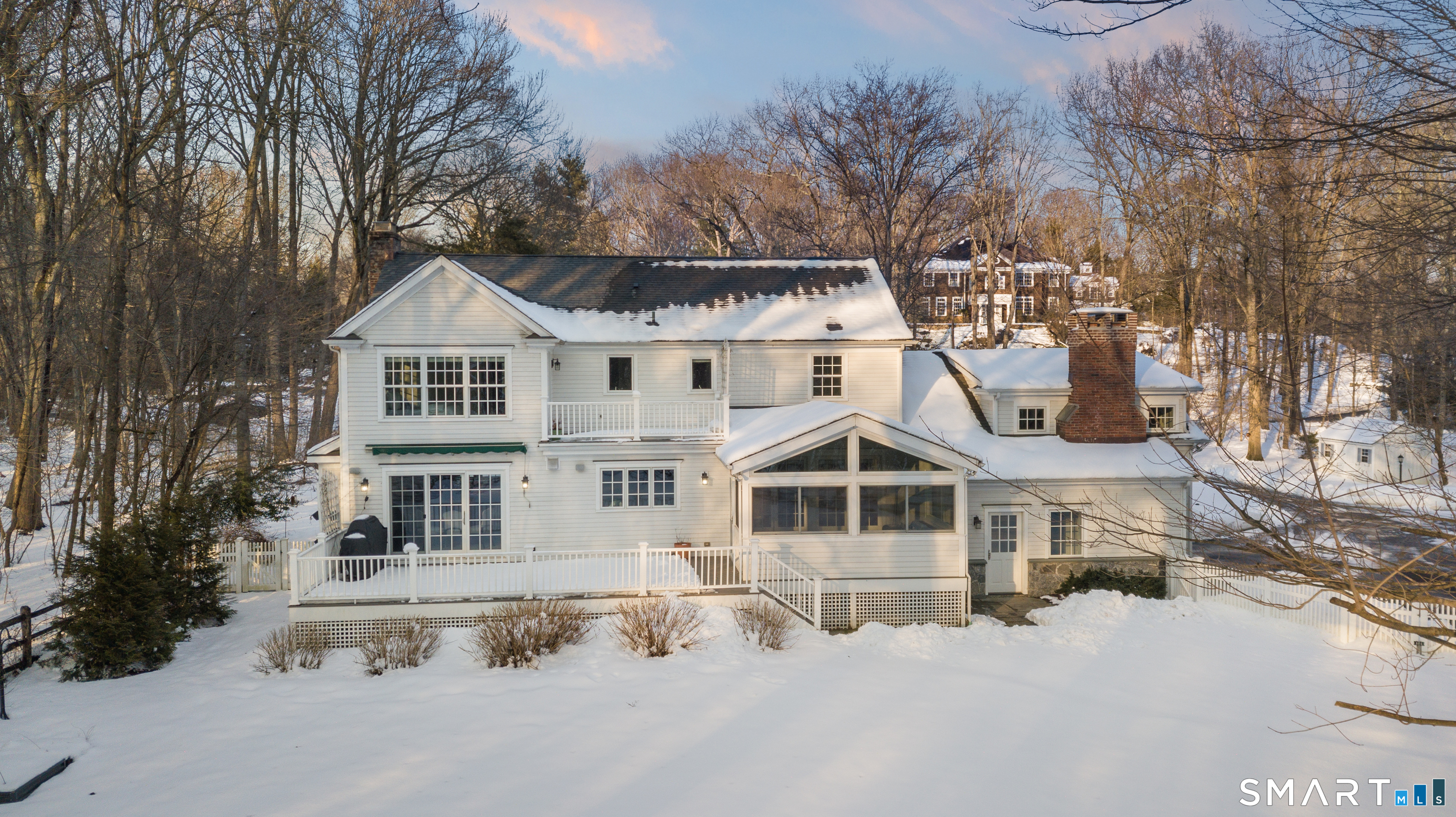19 Circle Road