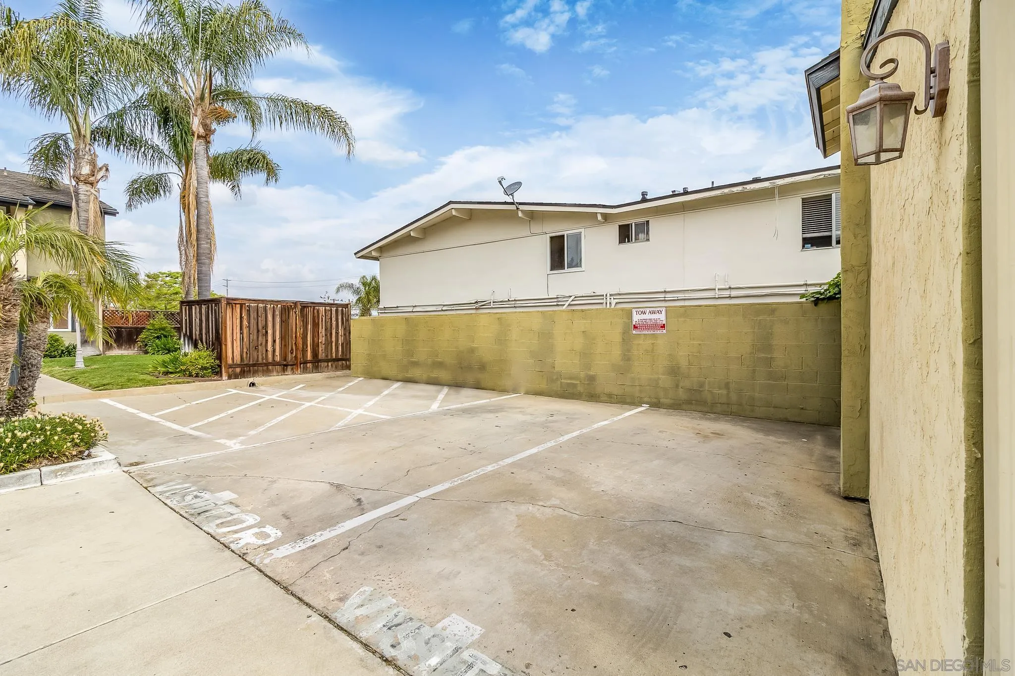 910 S Magnolia Ave Unit O