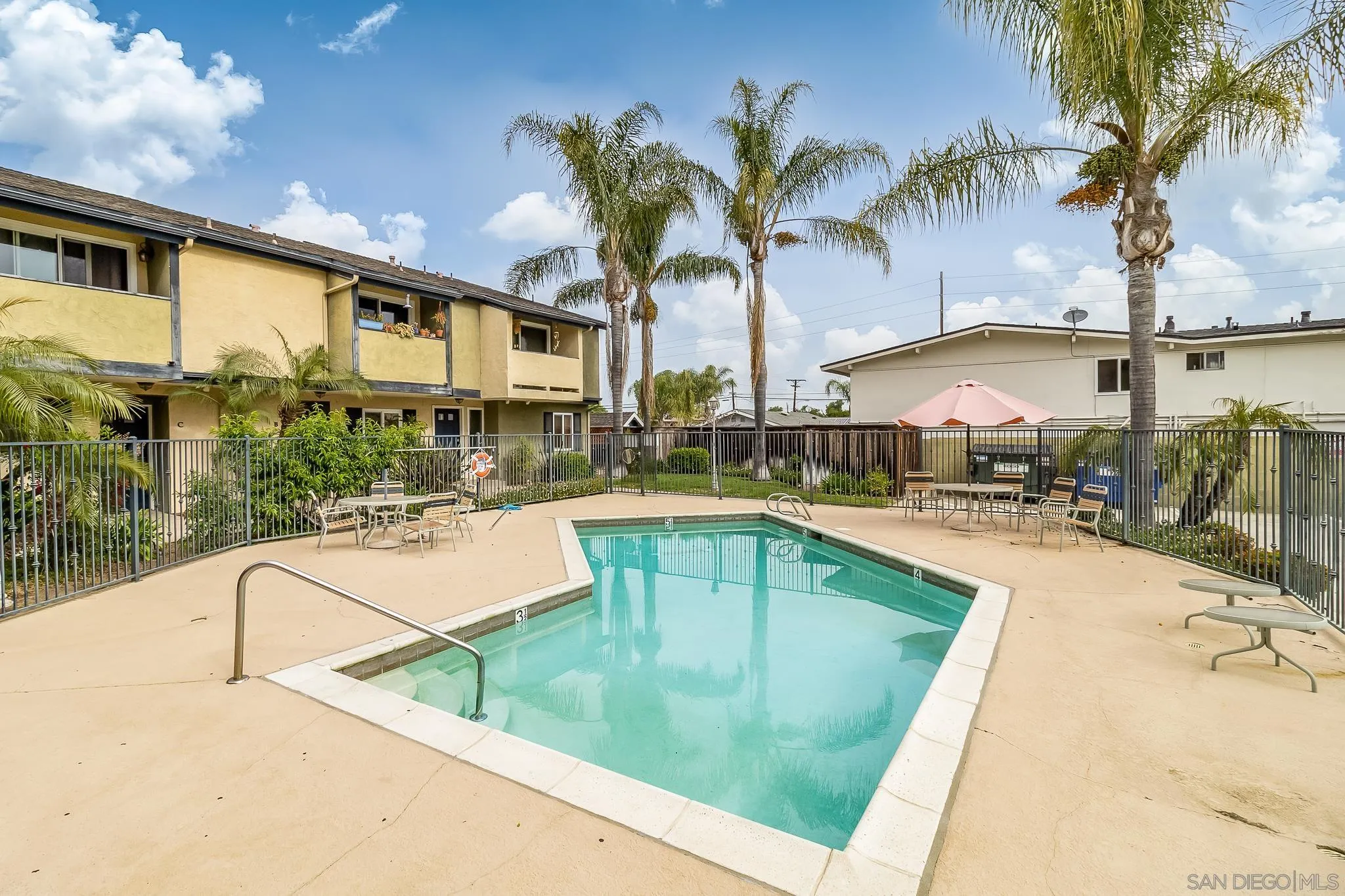 910 S Magnolia Ave Unit O