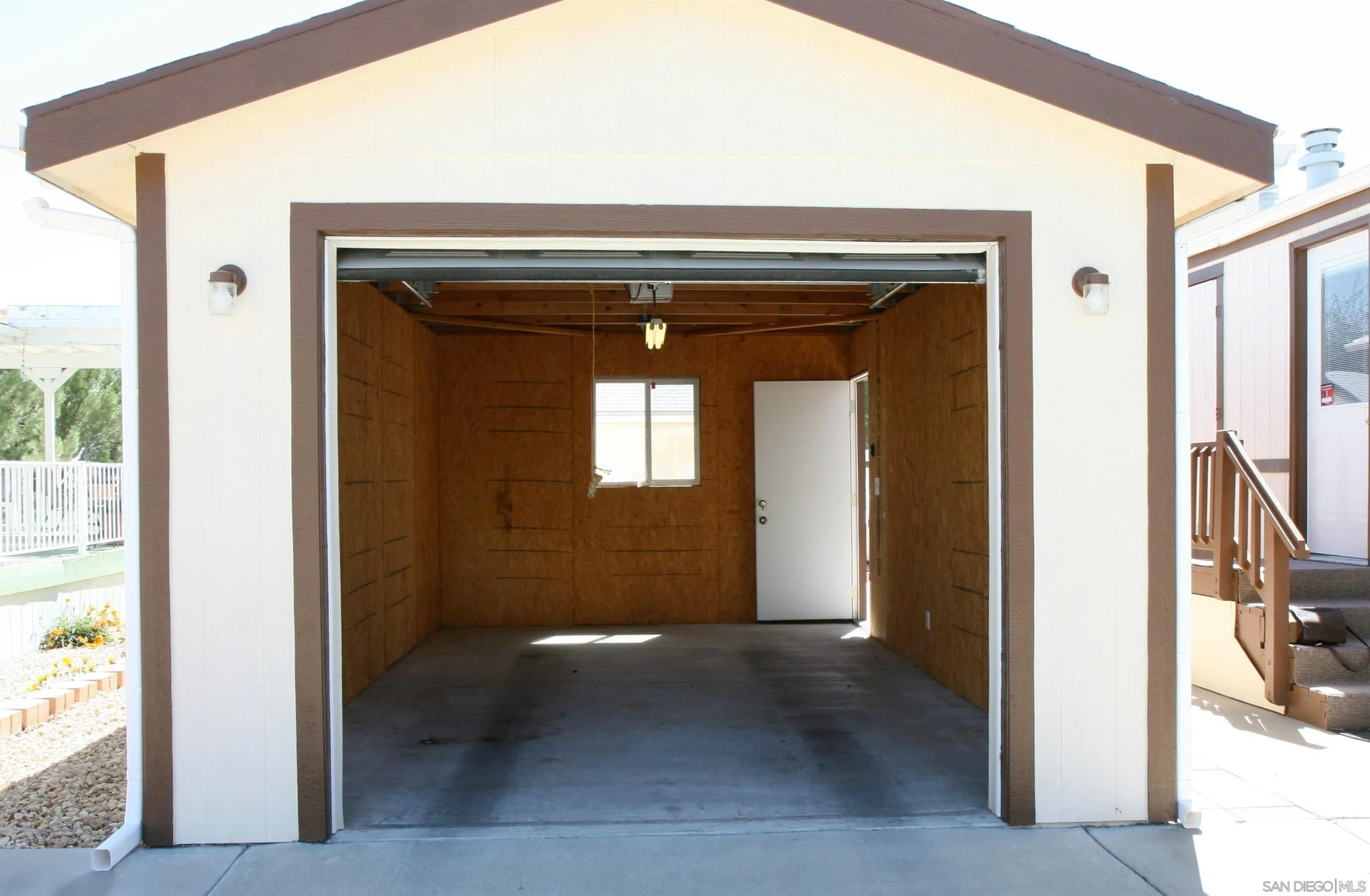 35109 Highway 79 Unit Spc #184/unit #183