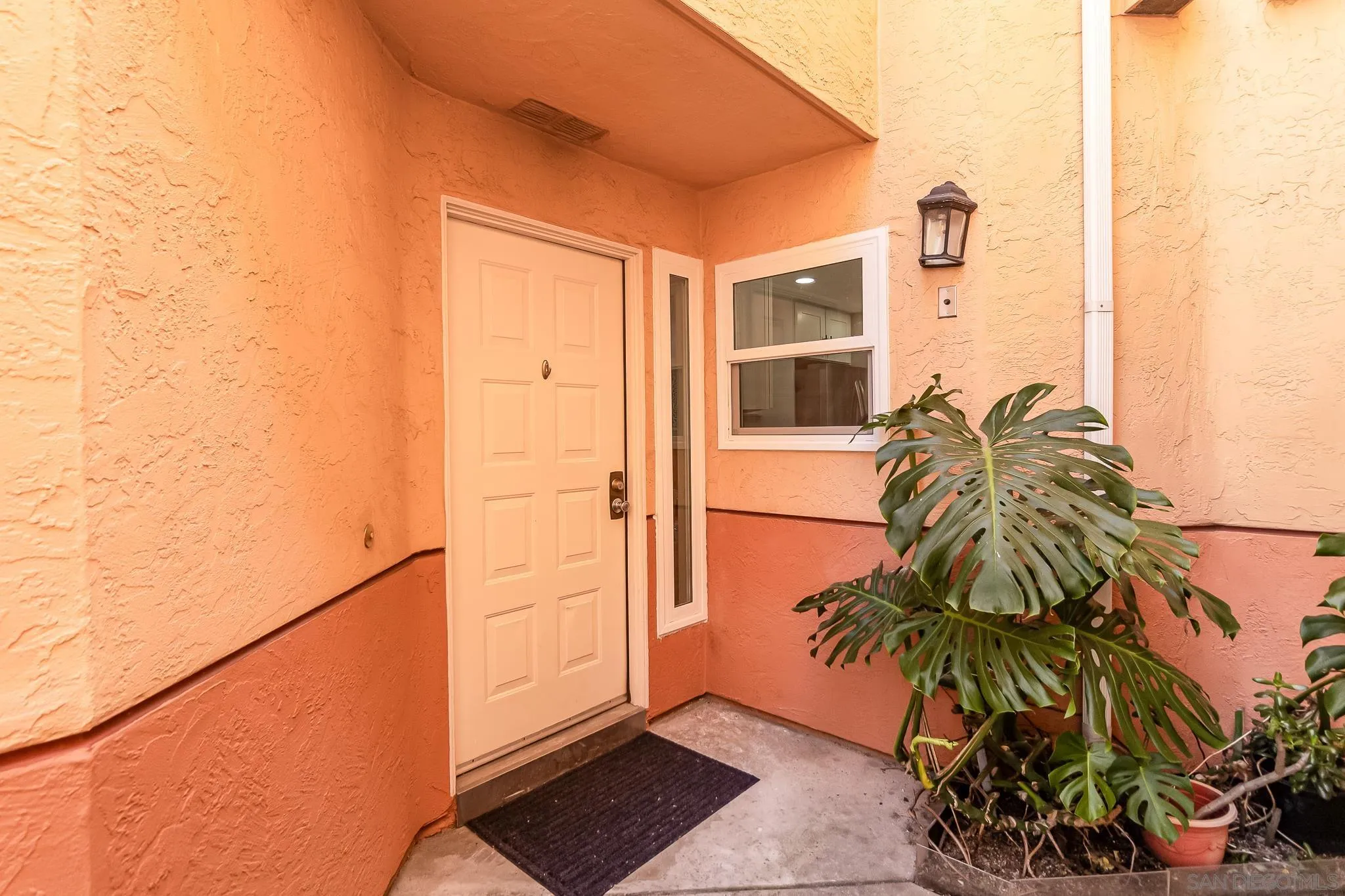 9061 Calle Del Verde