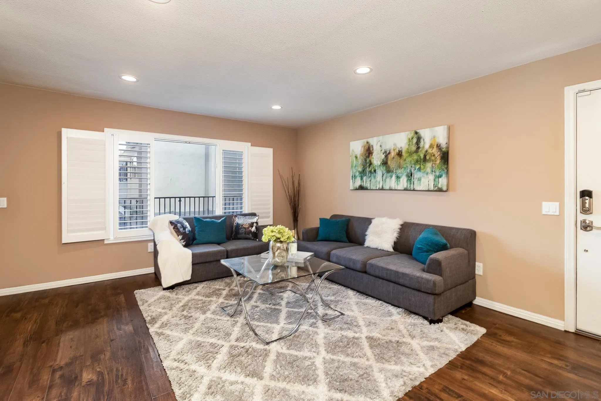 1420 Hilltop Dr Unit 102