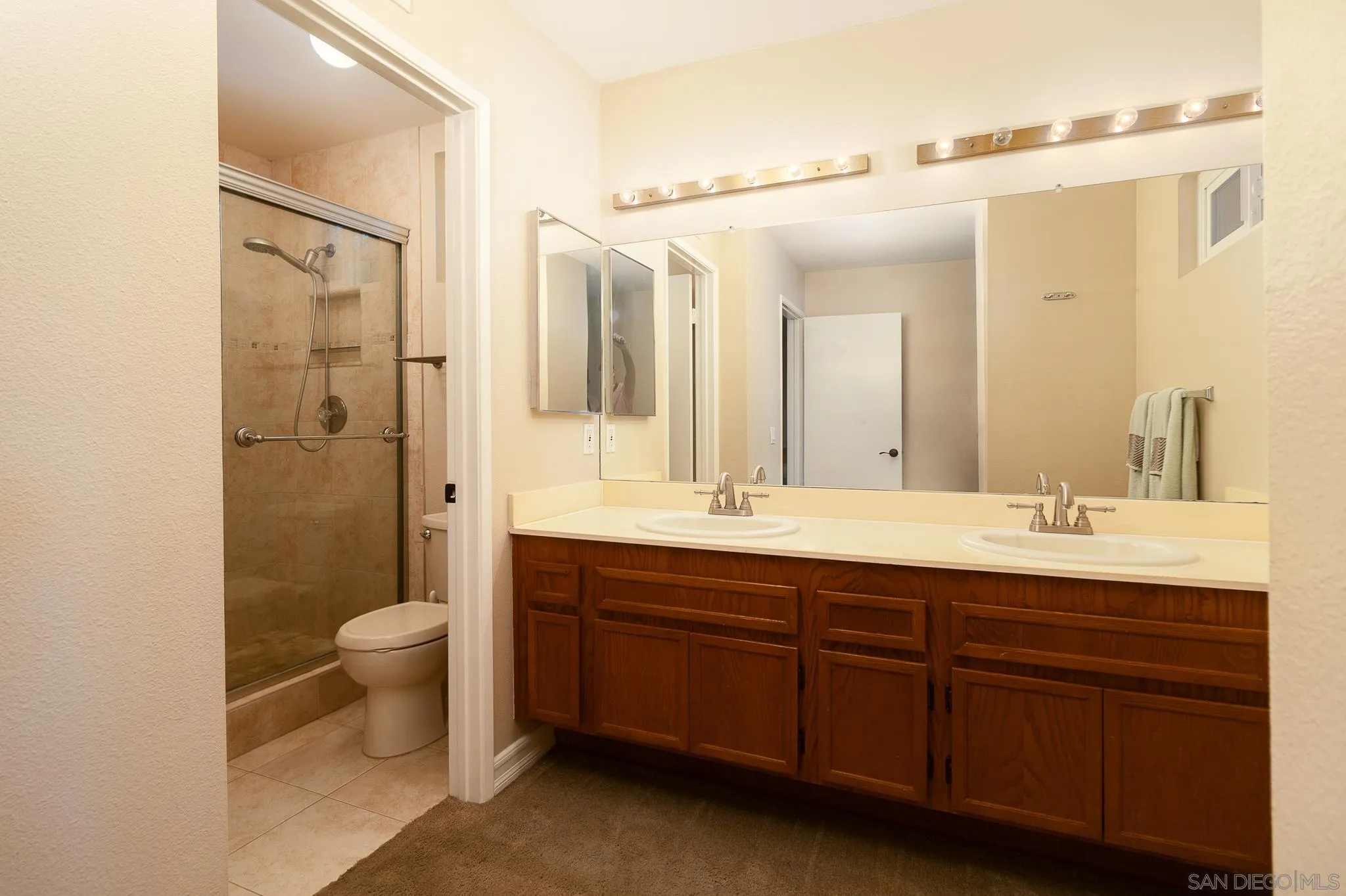 3118 Old Bridgeport Way