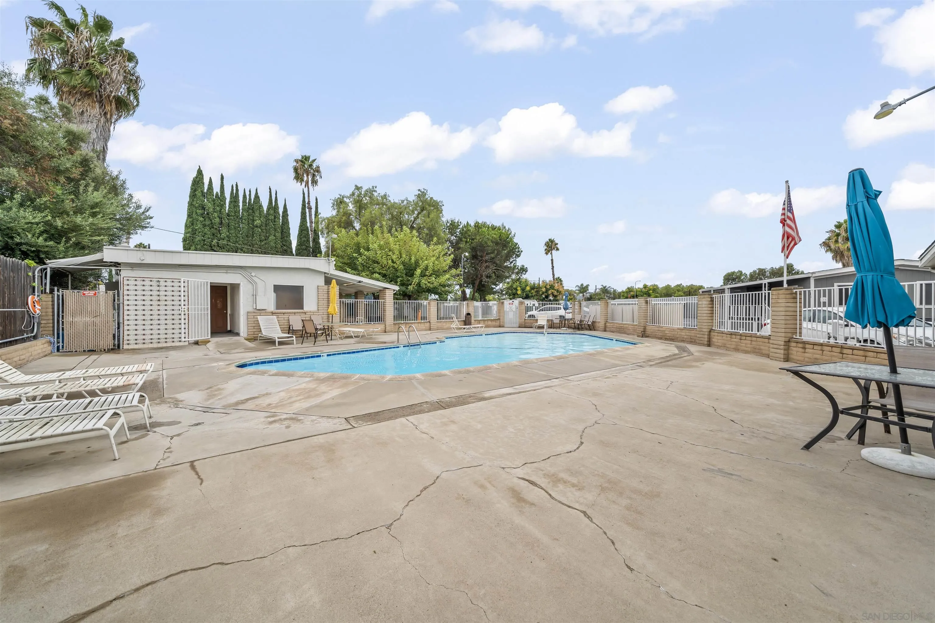 255 E Bradley Unit 108
