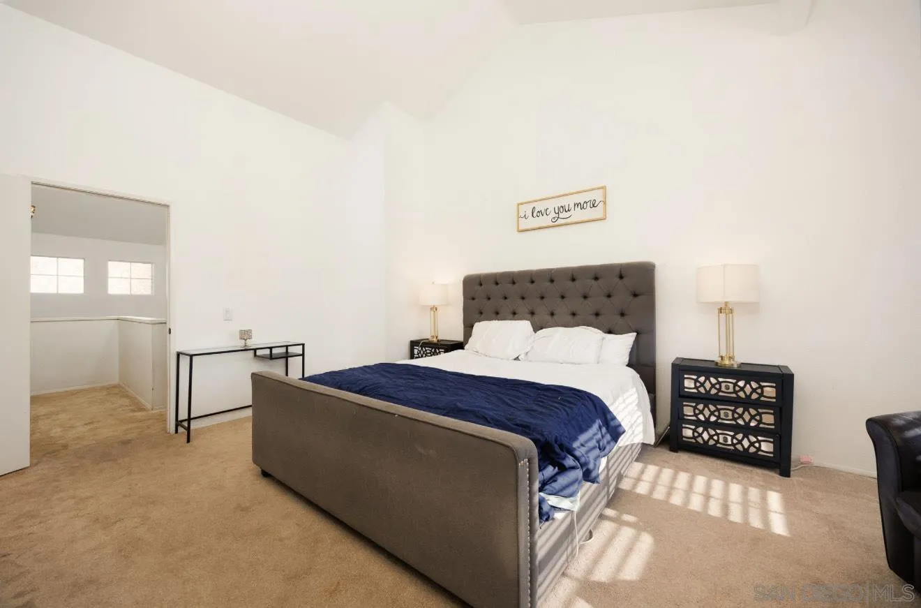 9250 Camino Del Verde