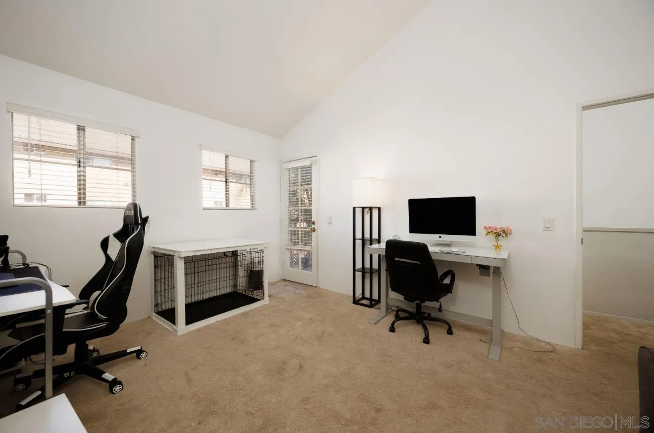 9250 Camino Del Verde