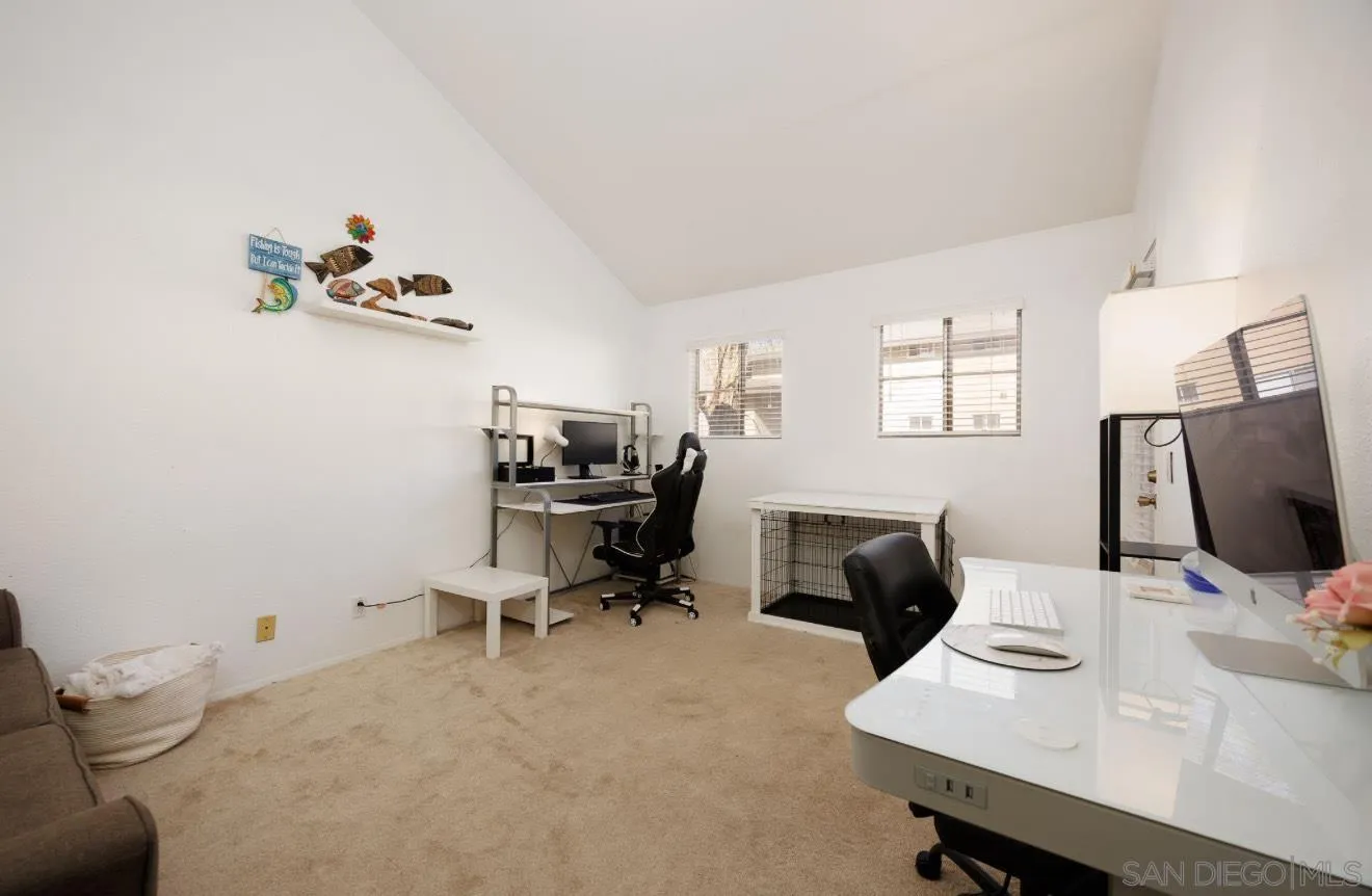 9250 Camino Del Verde