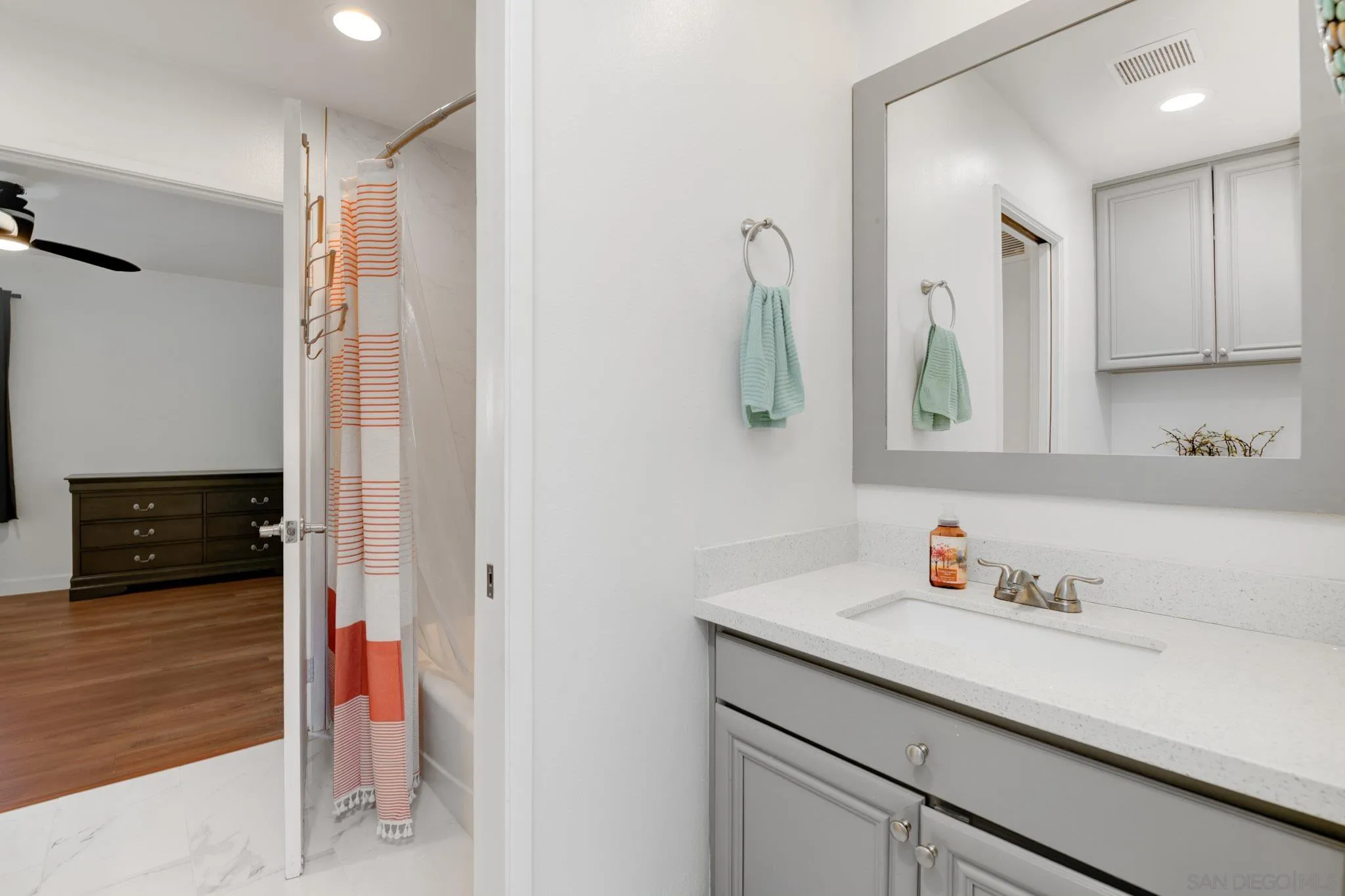 3631 Lemona Unit C
