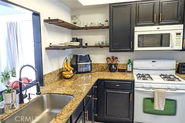 41182 Cardinal Flower Drive