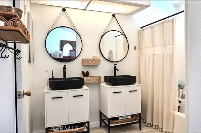 41182 Cardinal Flower Drive