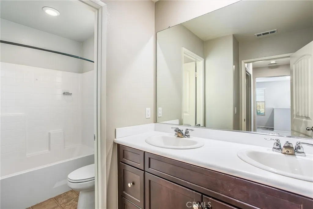 30469 Village Knoll Dr