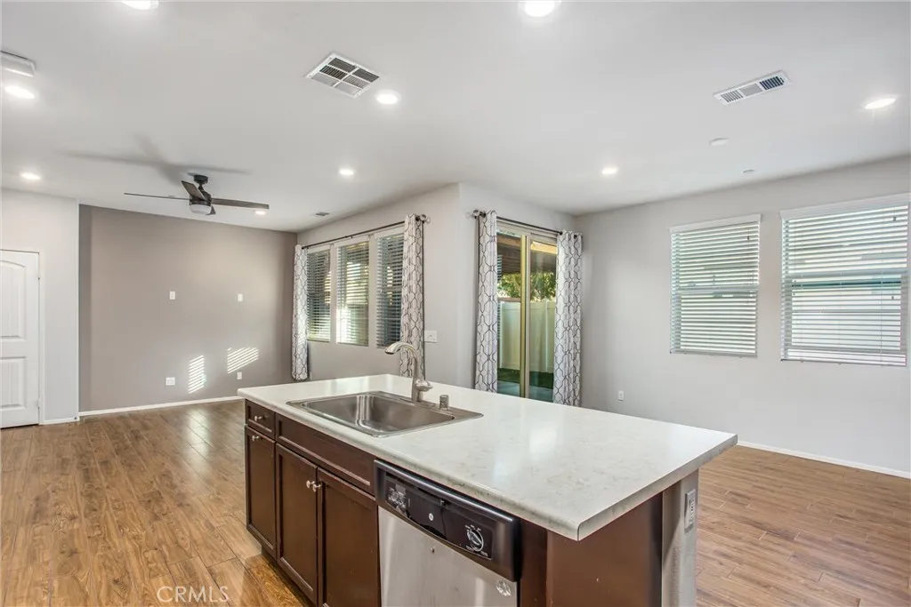 30469 Village Knoll Dr