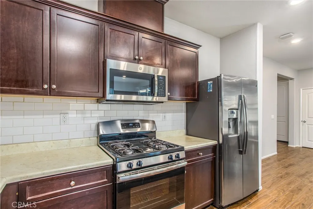 30469 Village Knoll Dr