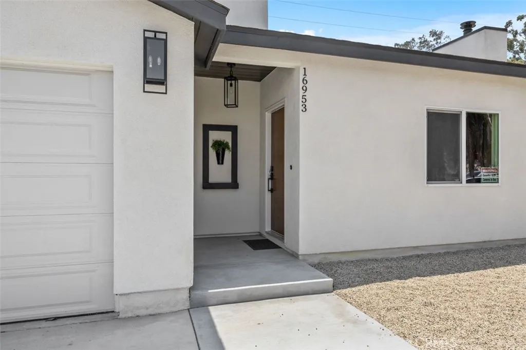 16953 Gunnerson Street