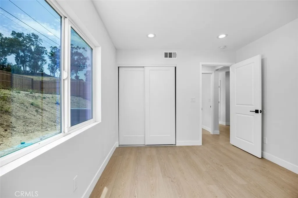 16953 Gunnerson Street