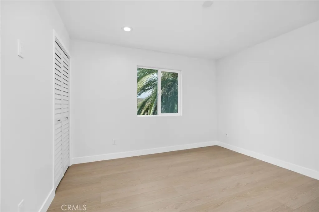 16953 Gunnerson Street