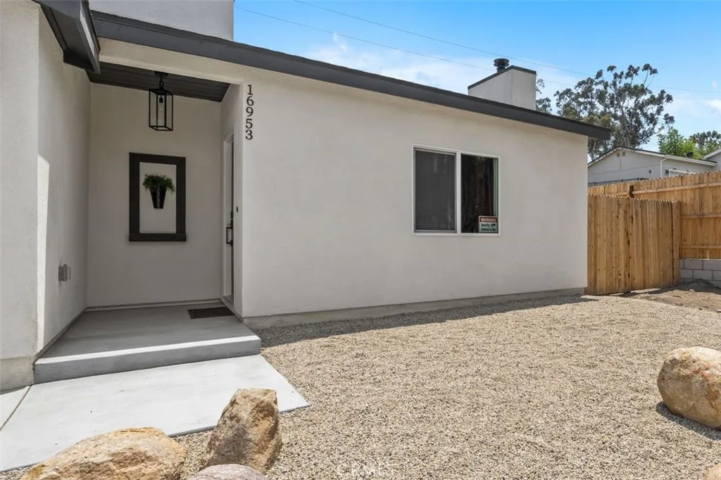 16953 Gunnerson Street