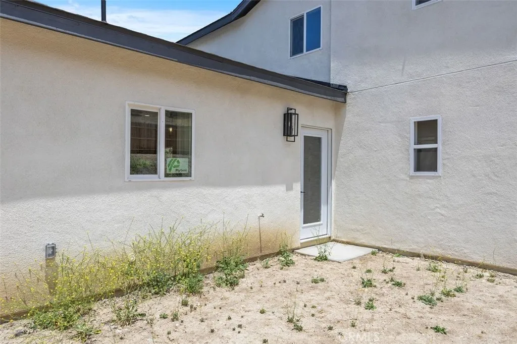 16953 Gunnerson Street