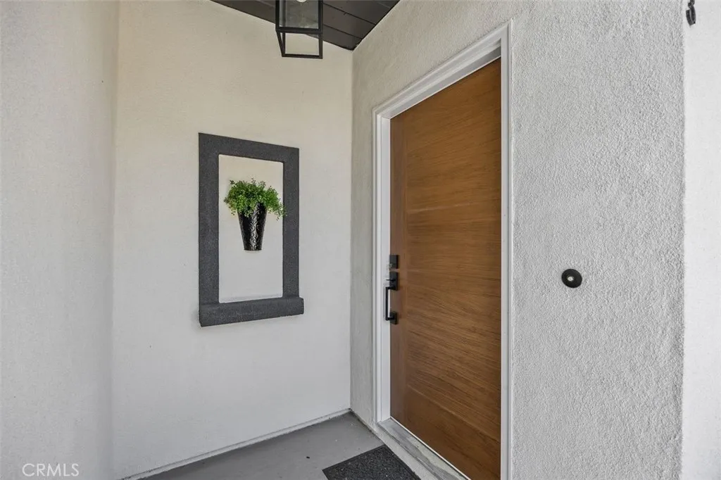 16953 Gunnerson Street