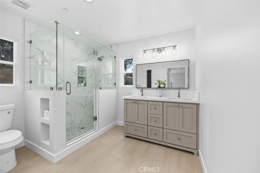 16953 Gunnerson Street