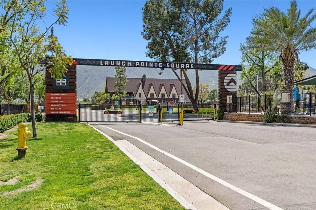 16953 Gunnerson Street