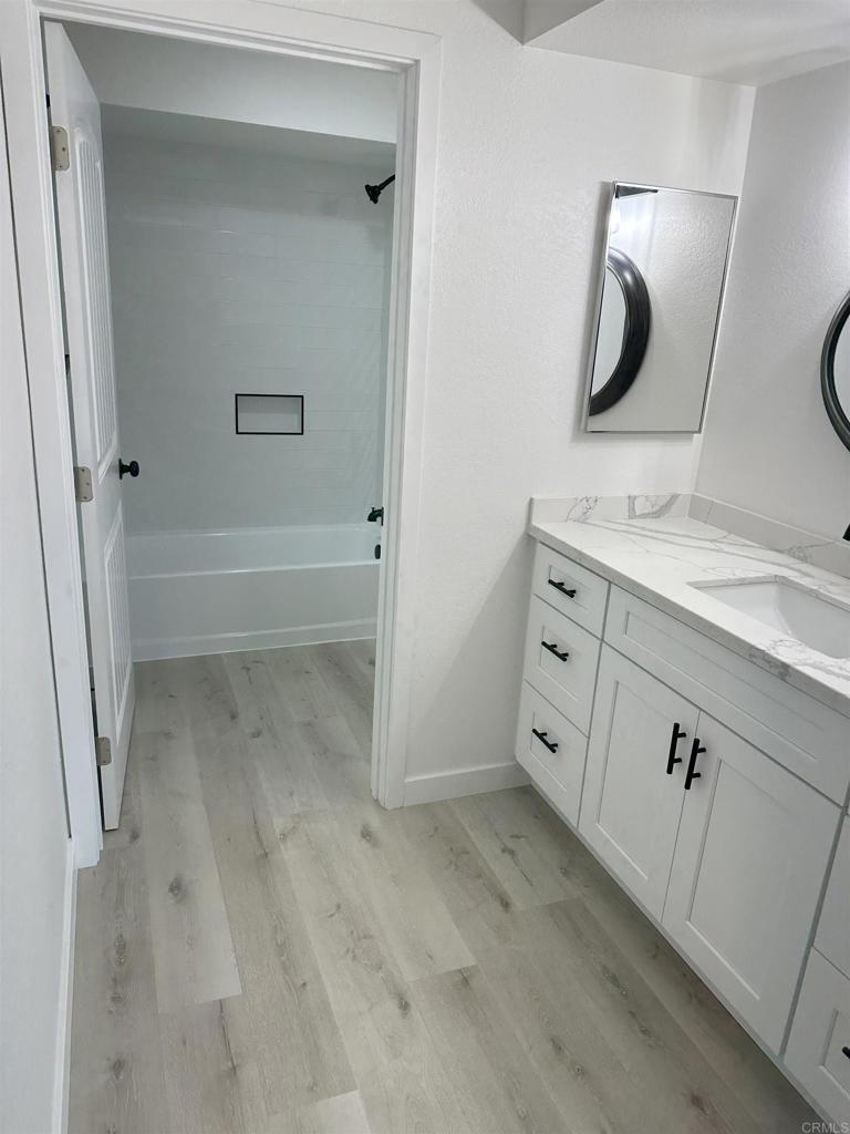 1020 E Washington Avenue 95