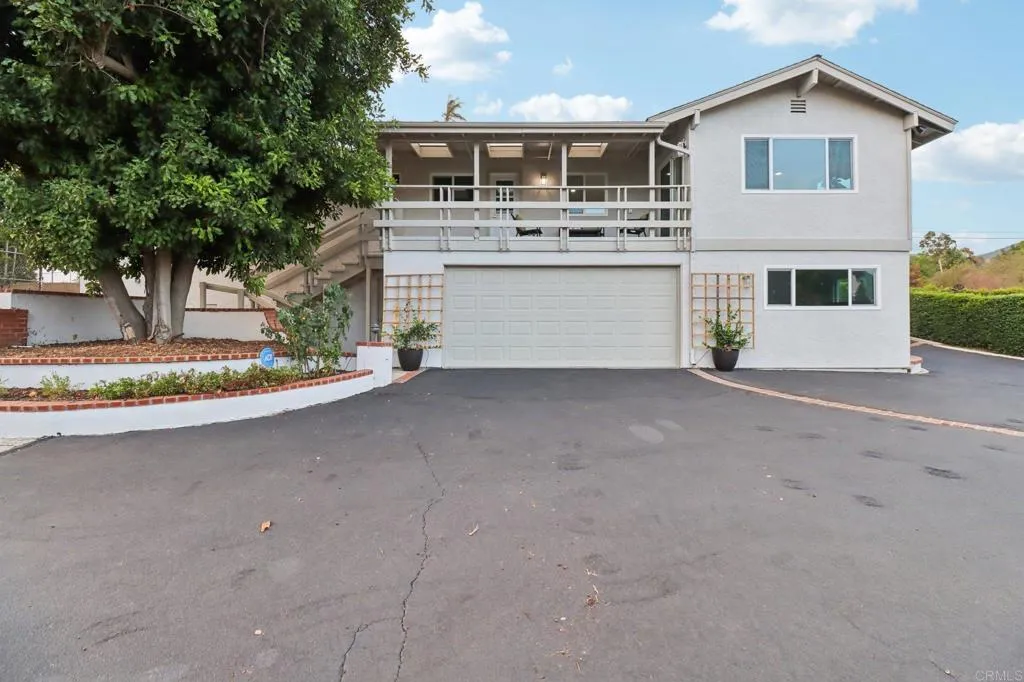 1917 Friendly Drive, Vista