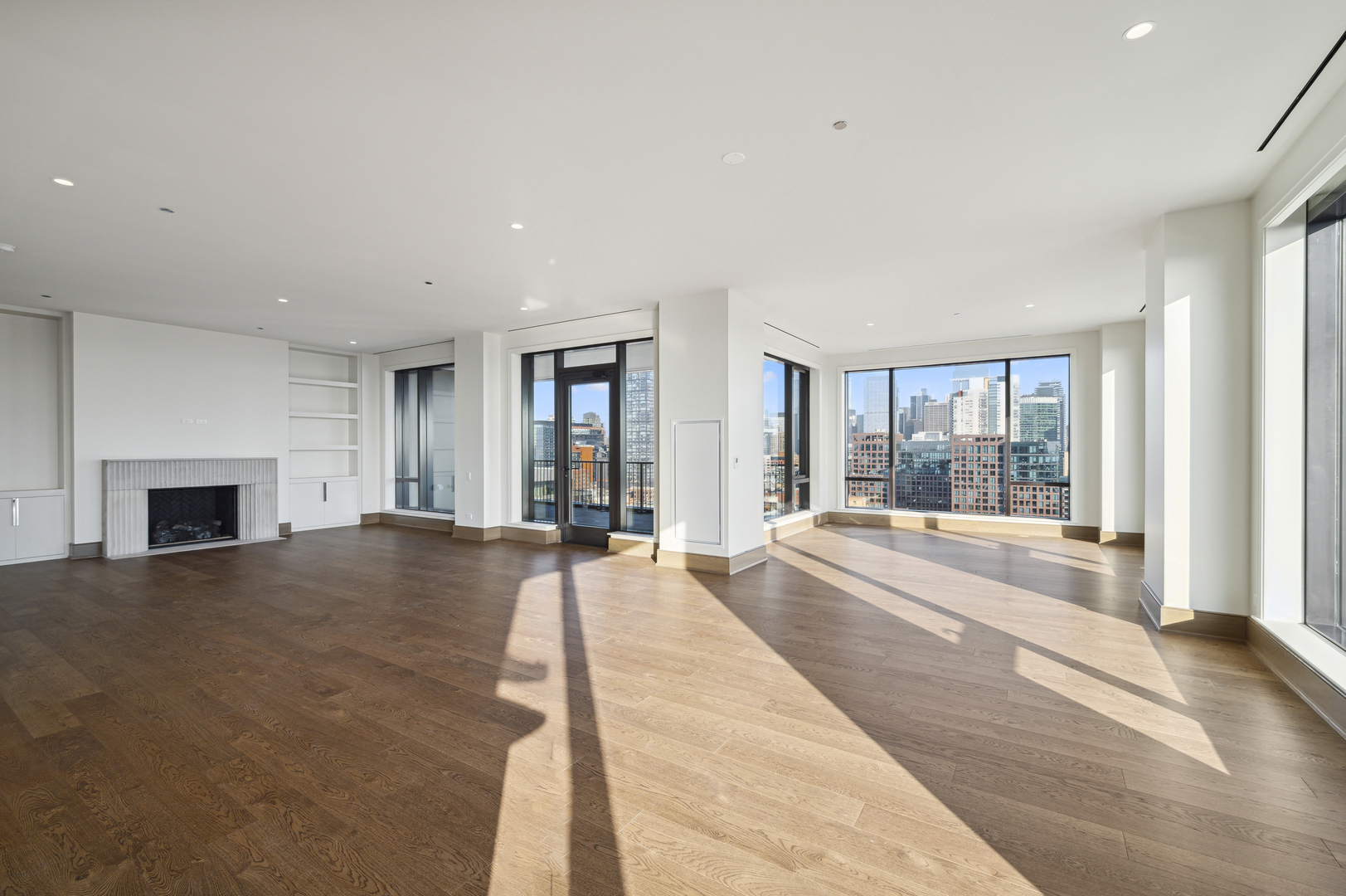 21 N May Street Unit: 1401