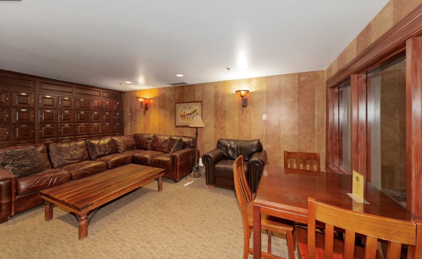 25 E Superior Street Unit: 2303