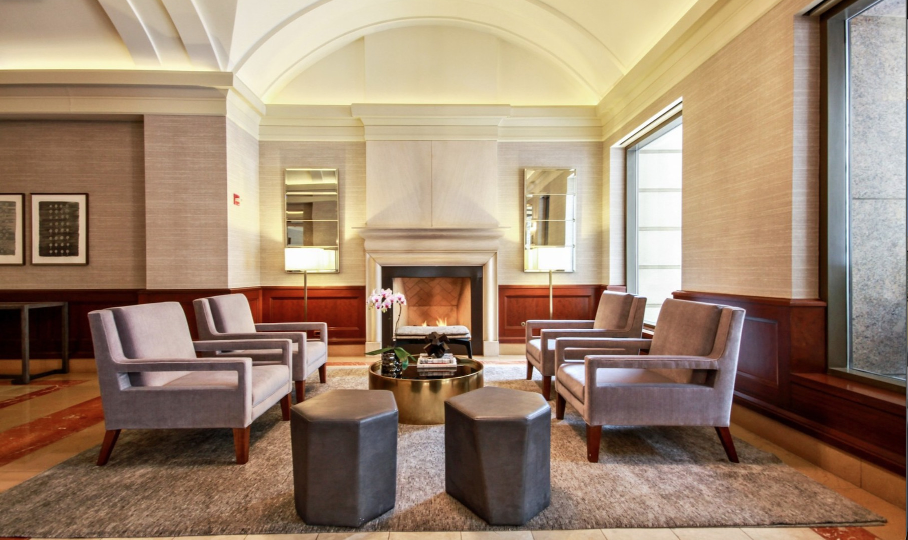 25 E Superior Street Unit: 2303