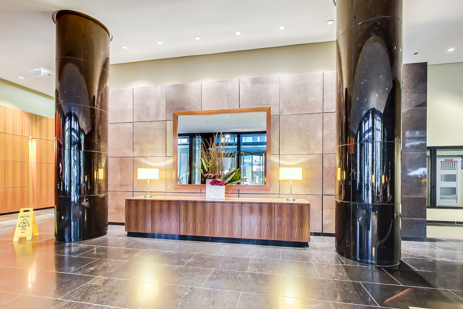 60 E Monroe Street Unit: 3803