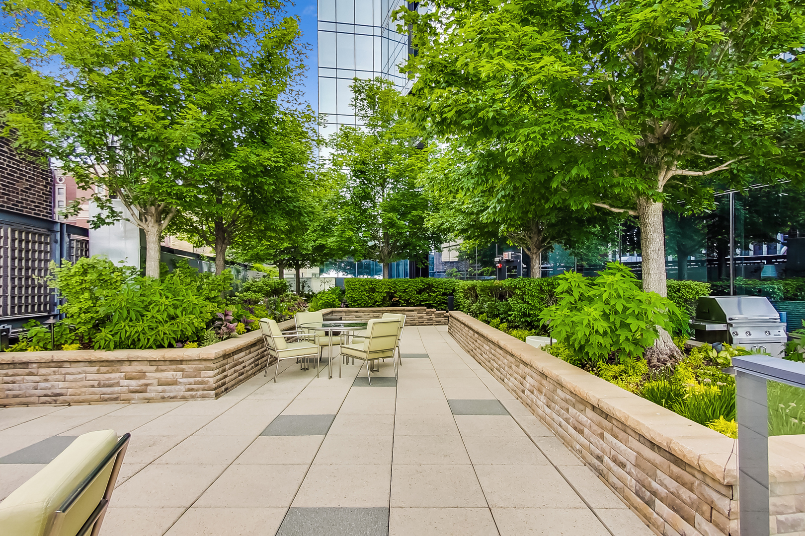 60 E Monroe Street Unit: 3803