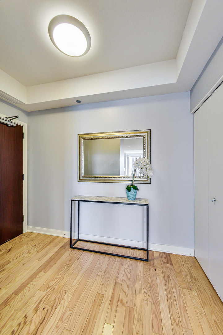 60 E Monroe Street Unit: 3803