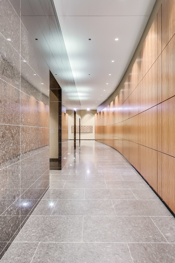 60 E Monroe Street Unit: 3803