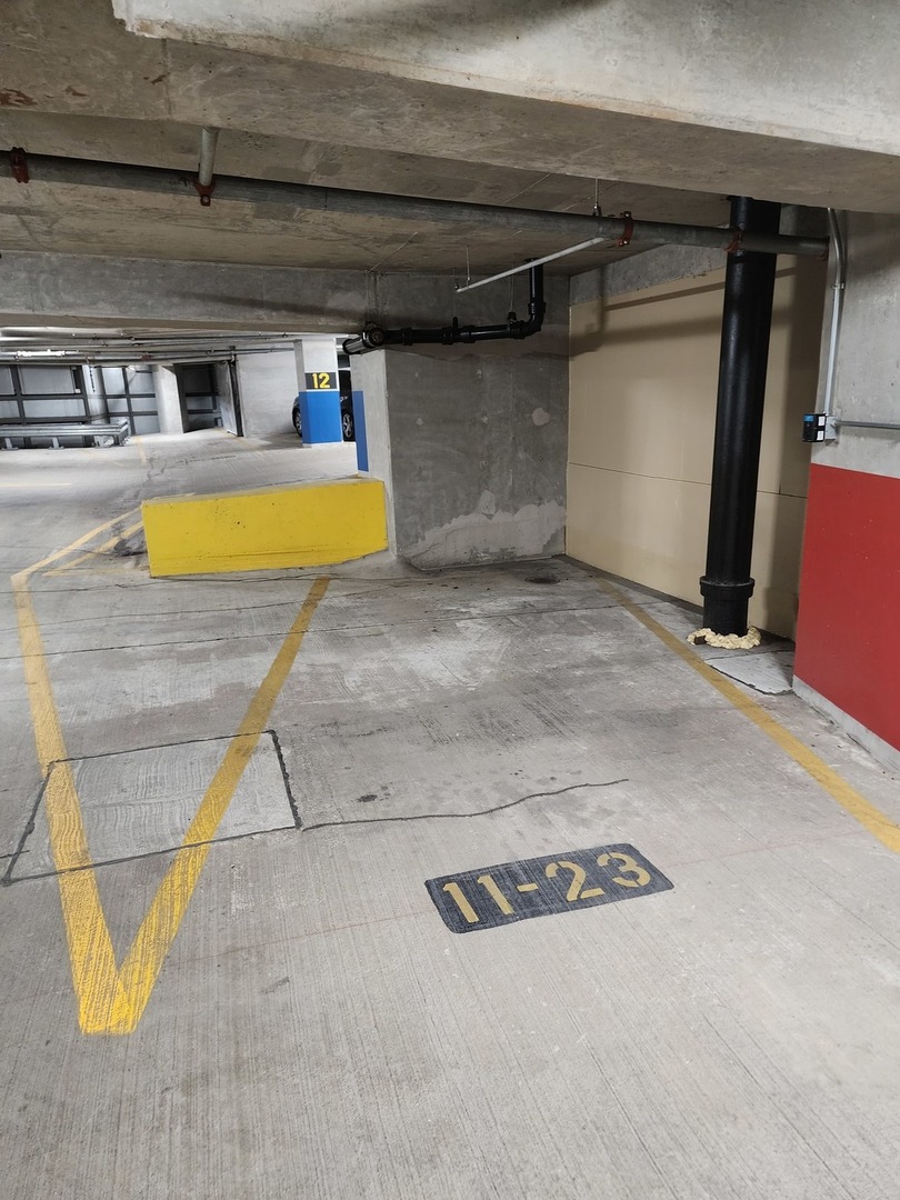 60 E Monroe Street Unit: 3803