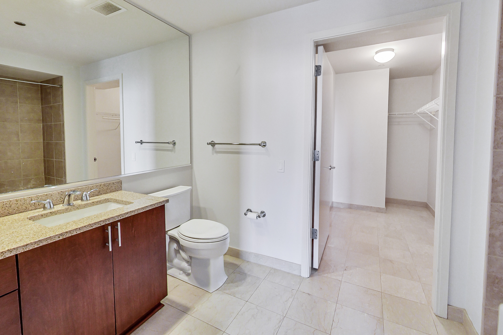 60 E Monroe Street Unit: 3803