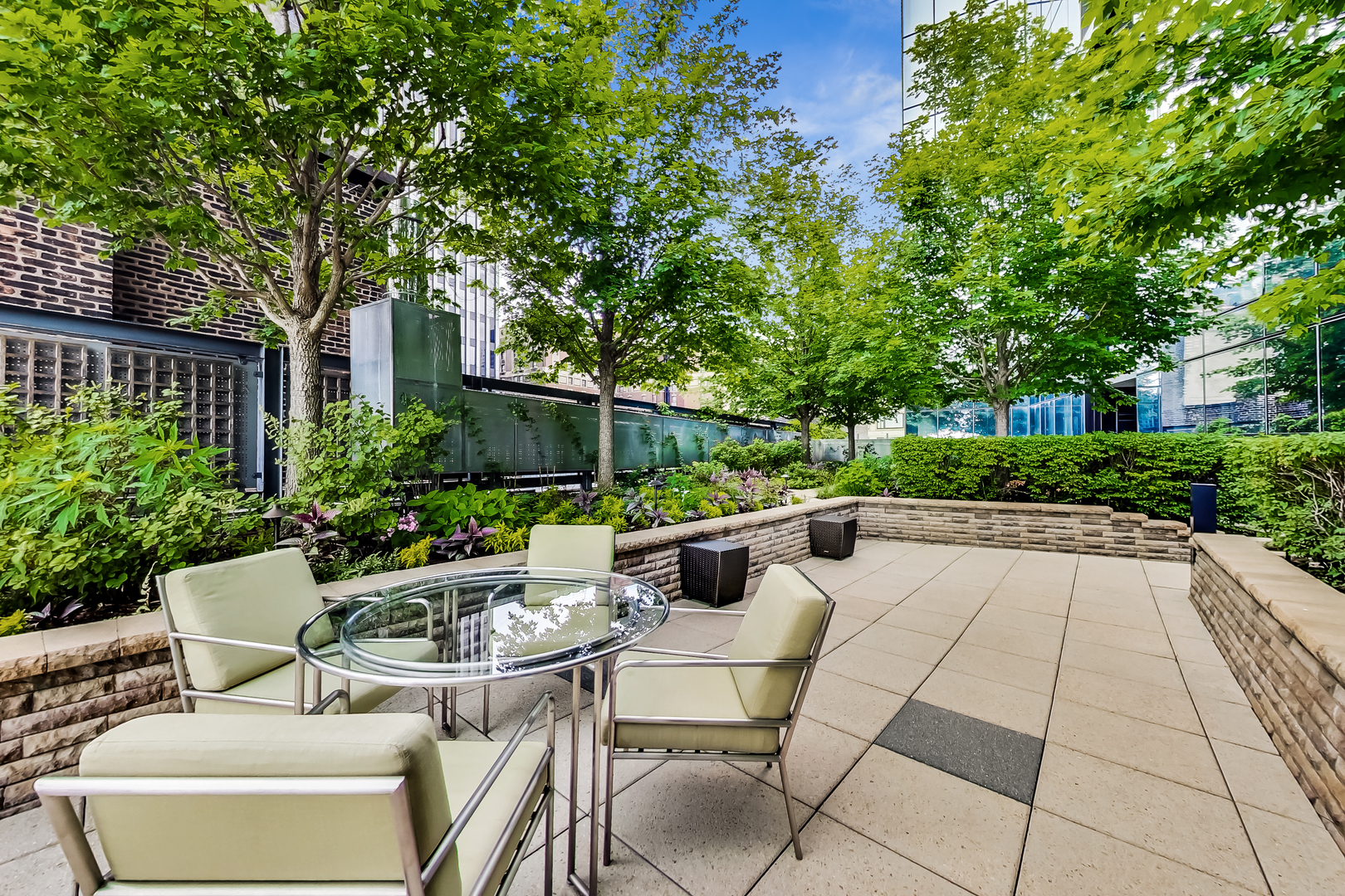 60 E Monroe Street Unit: 3803