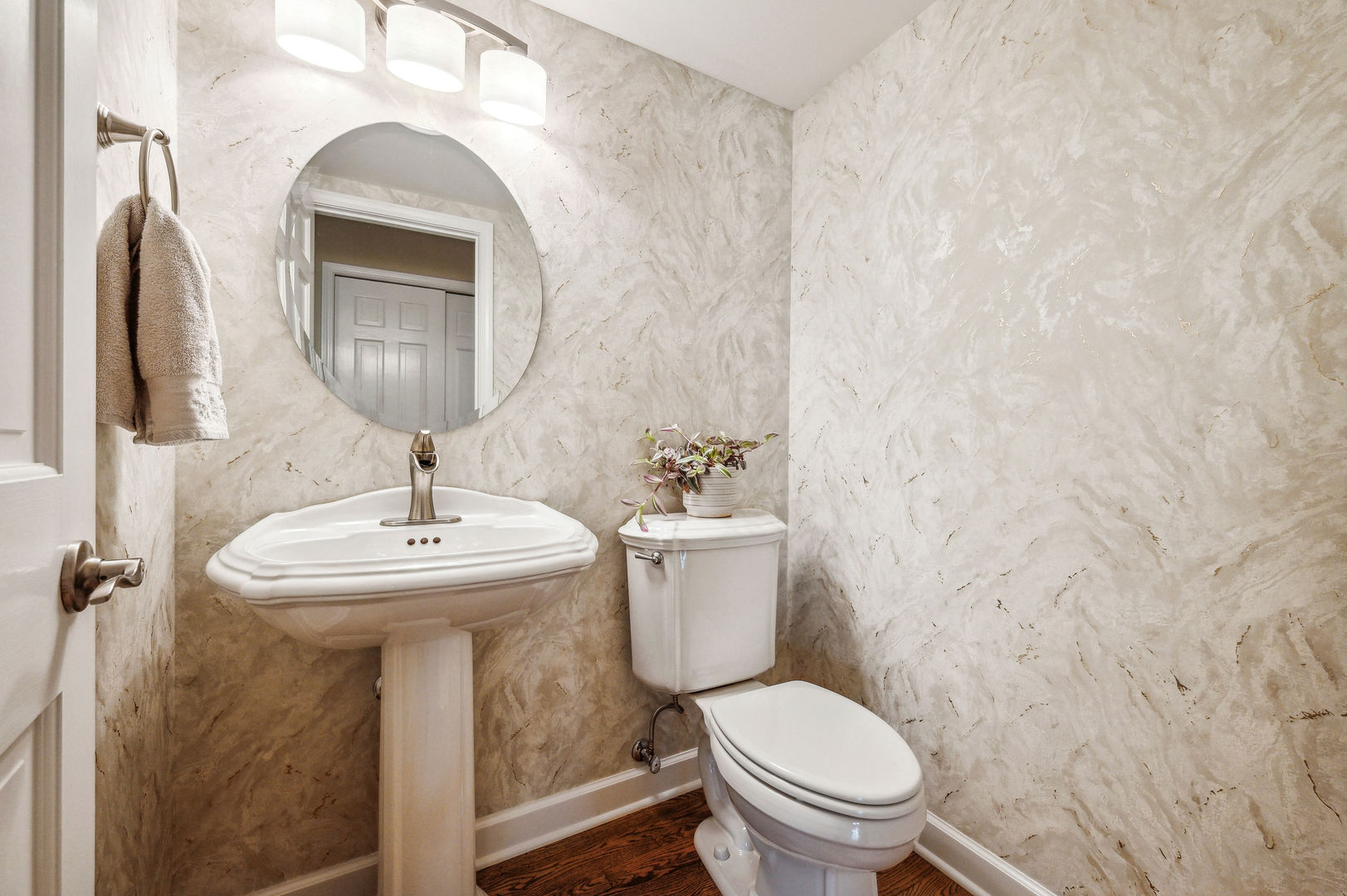 1721 S Chesterfield Drive