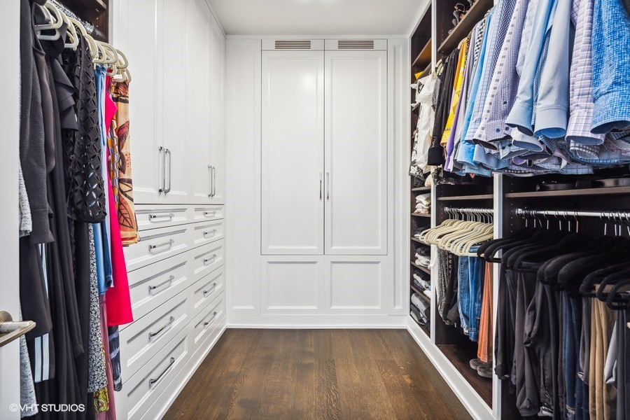 118 E Erie Street Unit: 32G