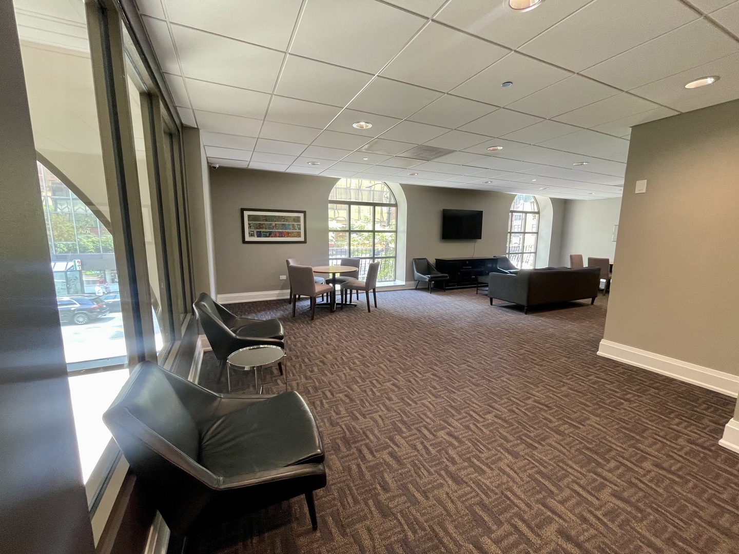 630 N State Street Unit: 1605